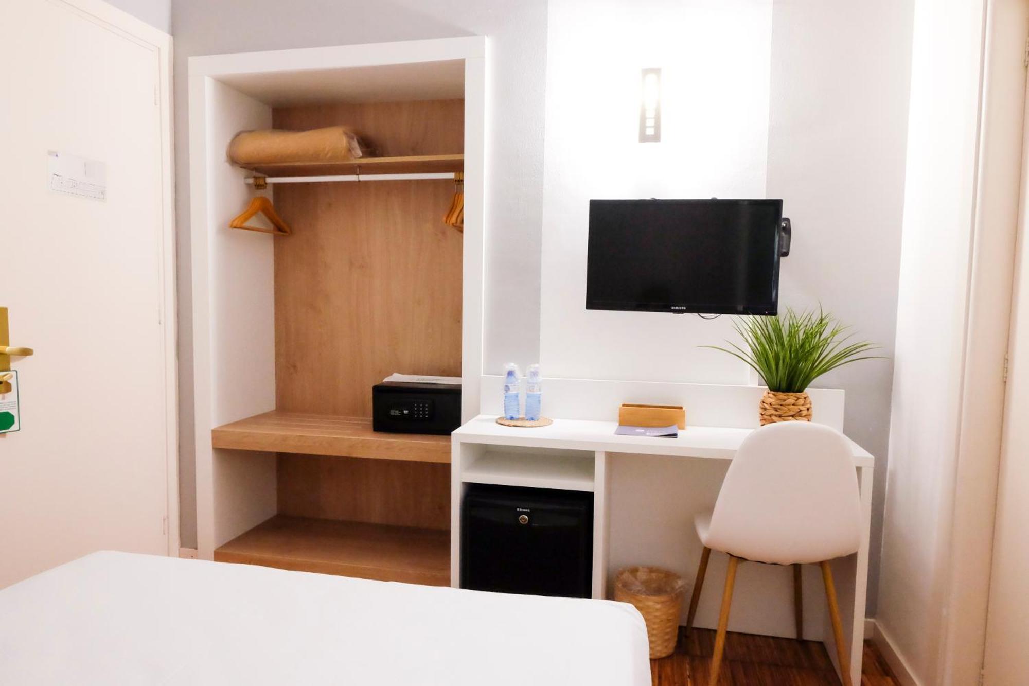 Hotel Subur Sitges Pokoj fotografie